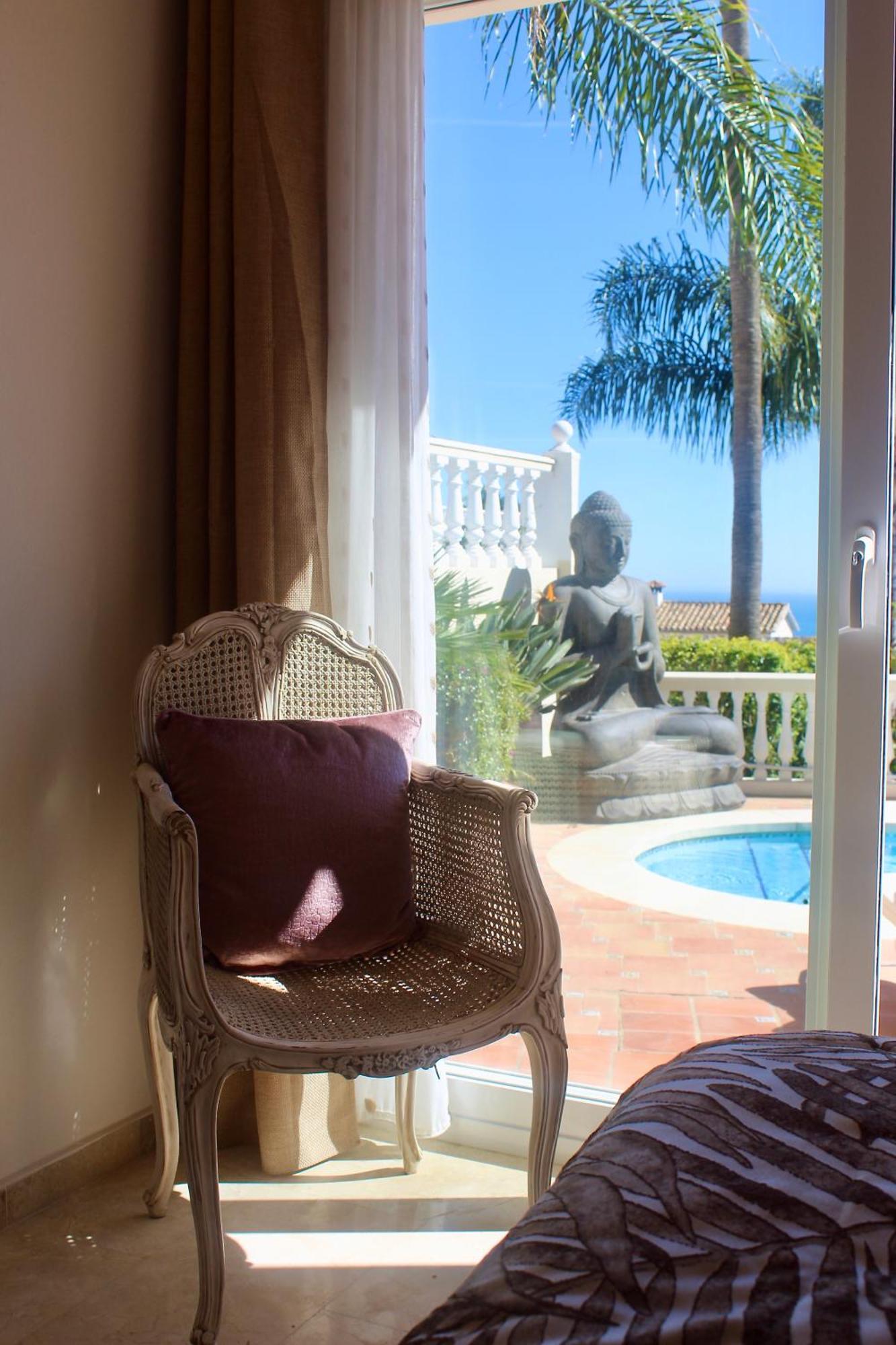 Luxury B&B Villa Tauro Ла-Кала-де-Михас Номер фото